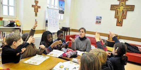 Catechistes-et-heureux-de-l-etre_article